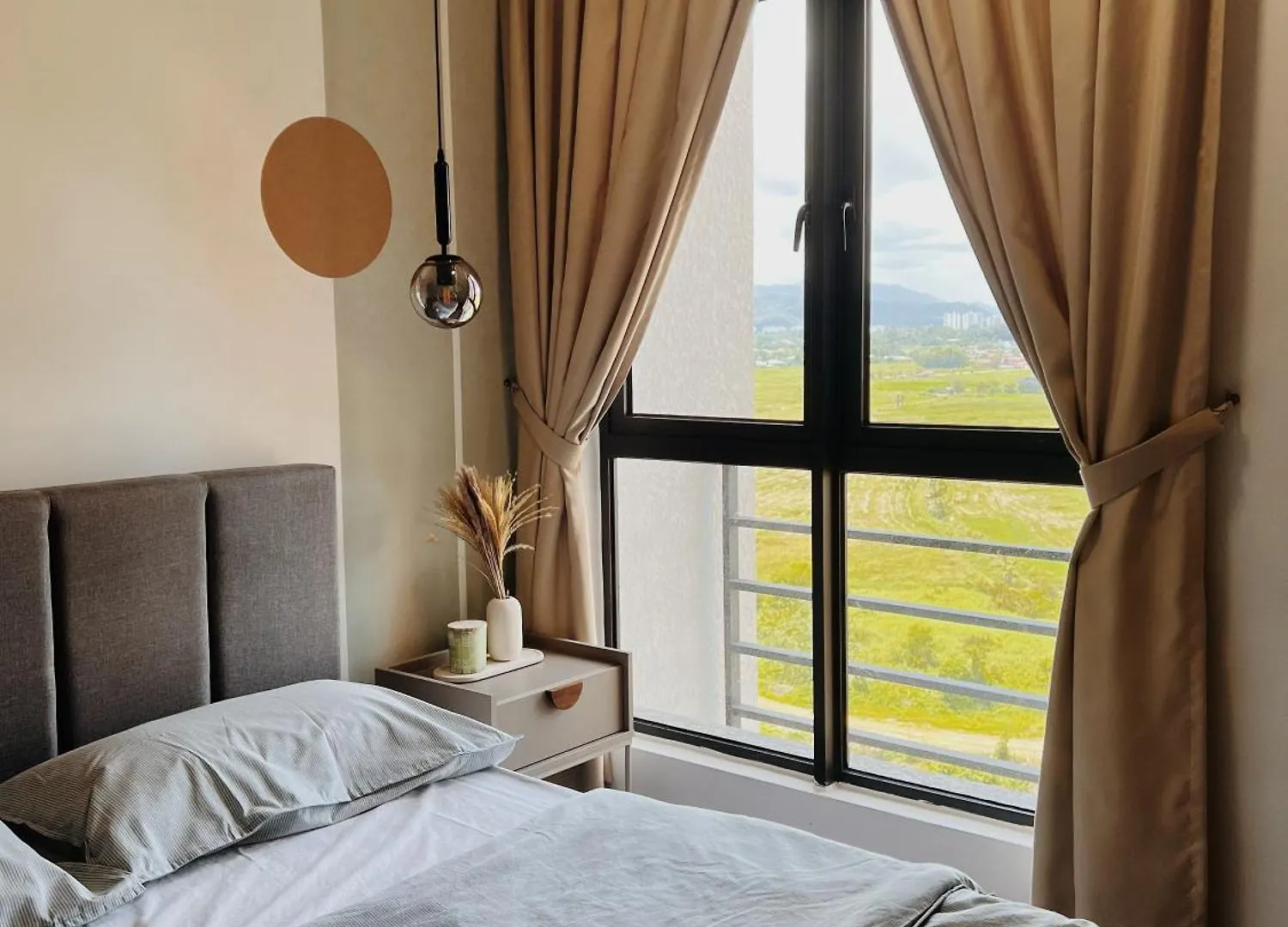 Guest house K-Avenue By Ffix-Stay Donggongon